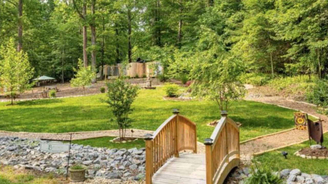 Photo of Others in Hendersonville