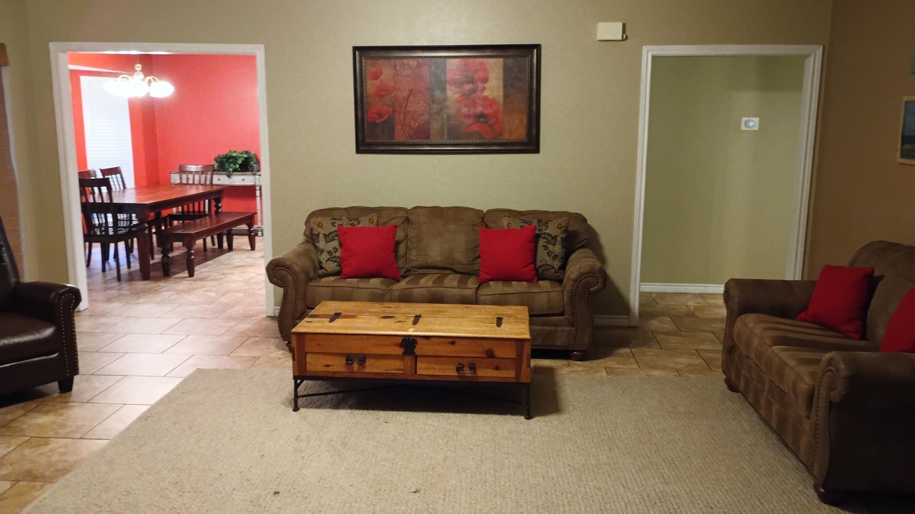 Photo of Livingroom in Southern Plantation