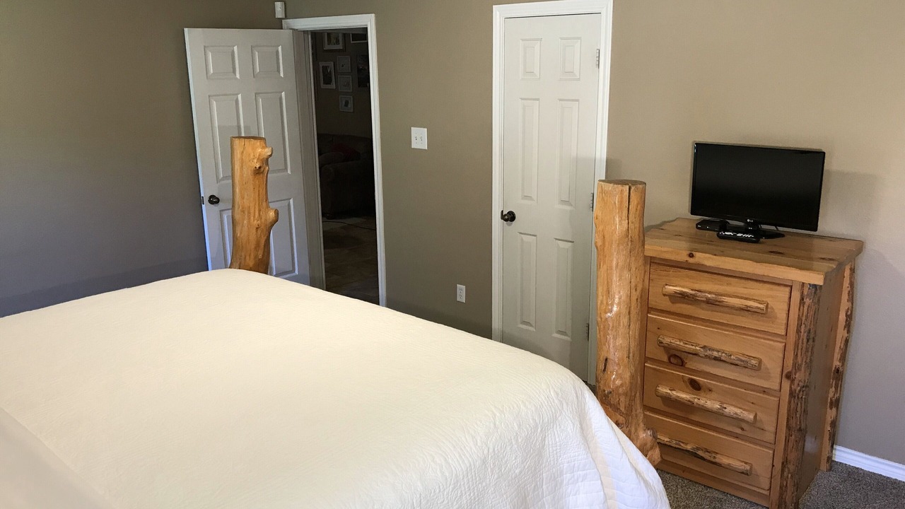 Photo of Bedroom in Southern Plantation