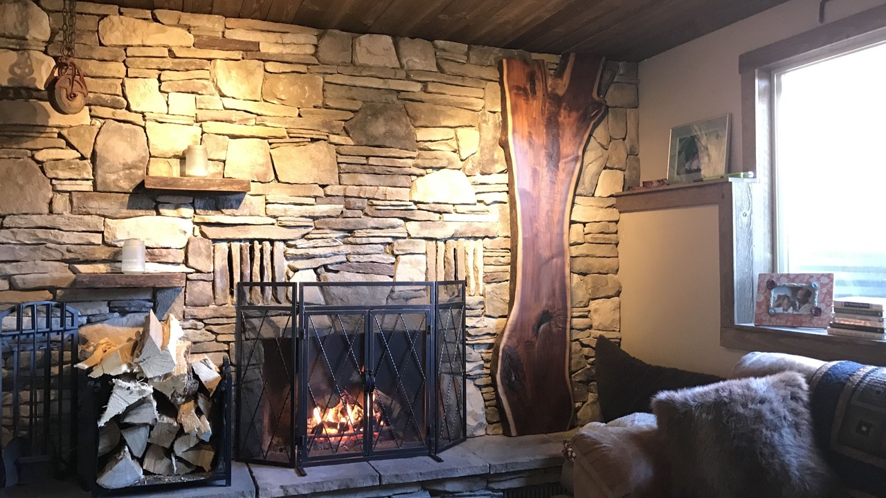 Photo of Bedroom in Northeast Colorado Springs