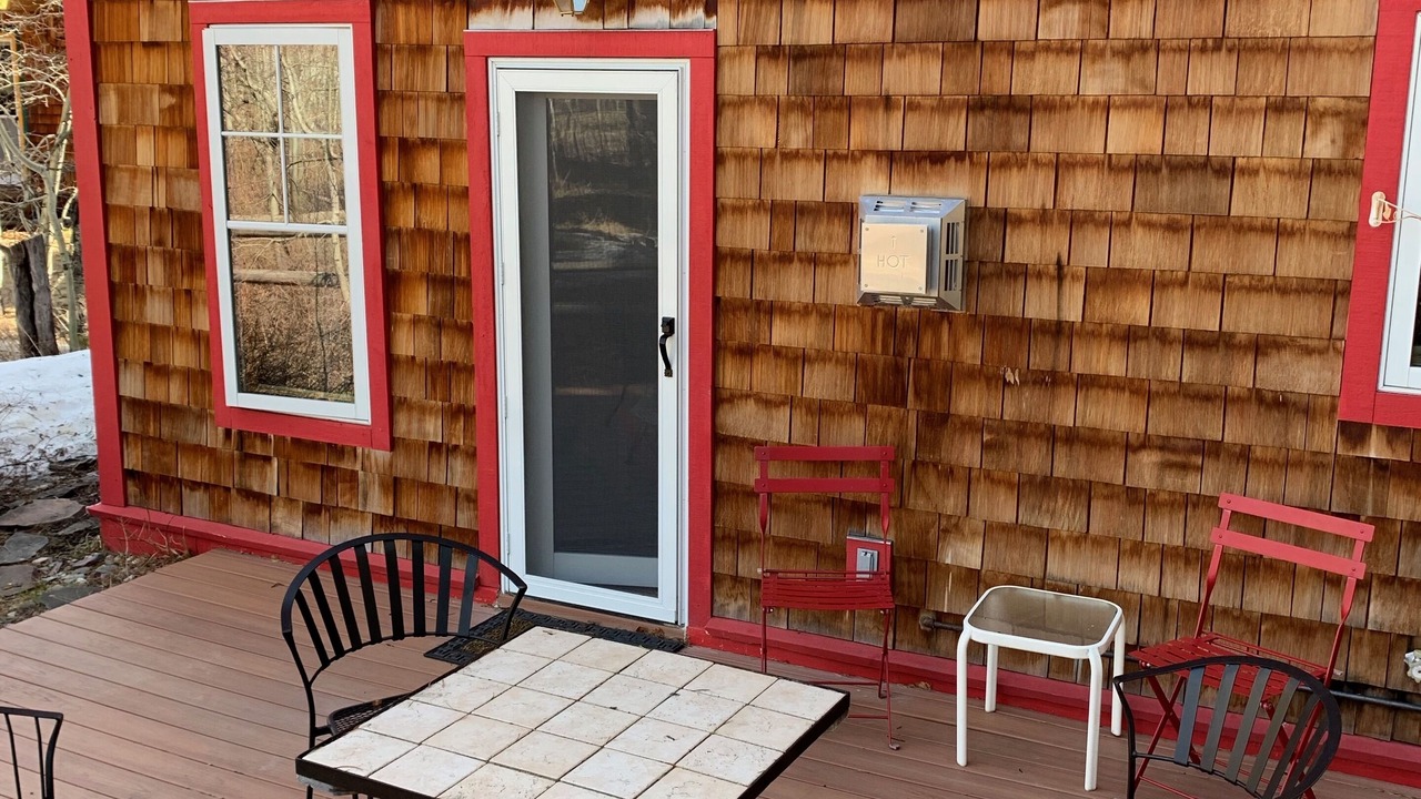 Photo of Outdoor in East Glacier Park Village