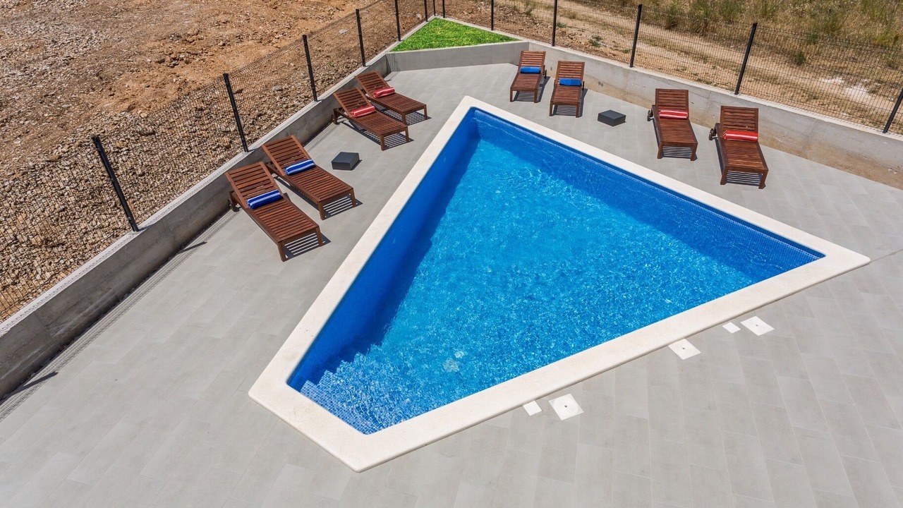 Photo of Outdoor in Rudine