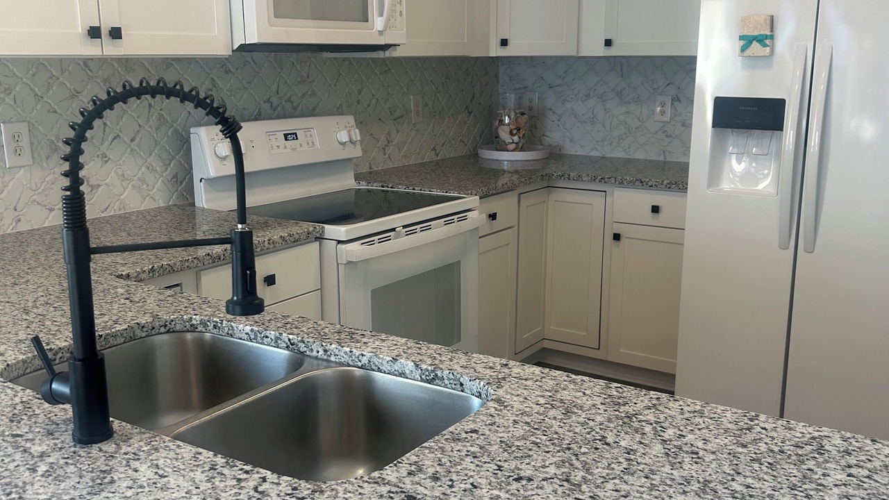 Photo of Kitchen in Surf City