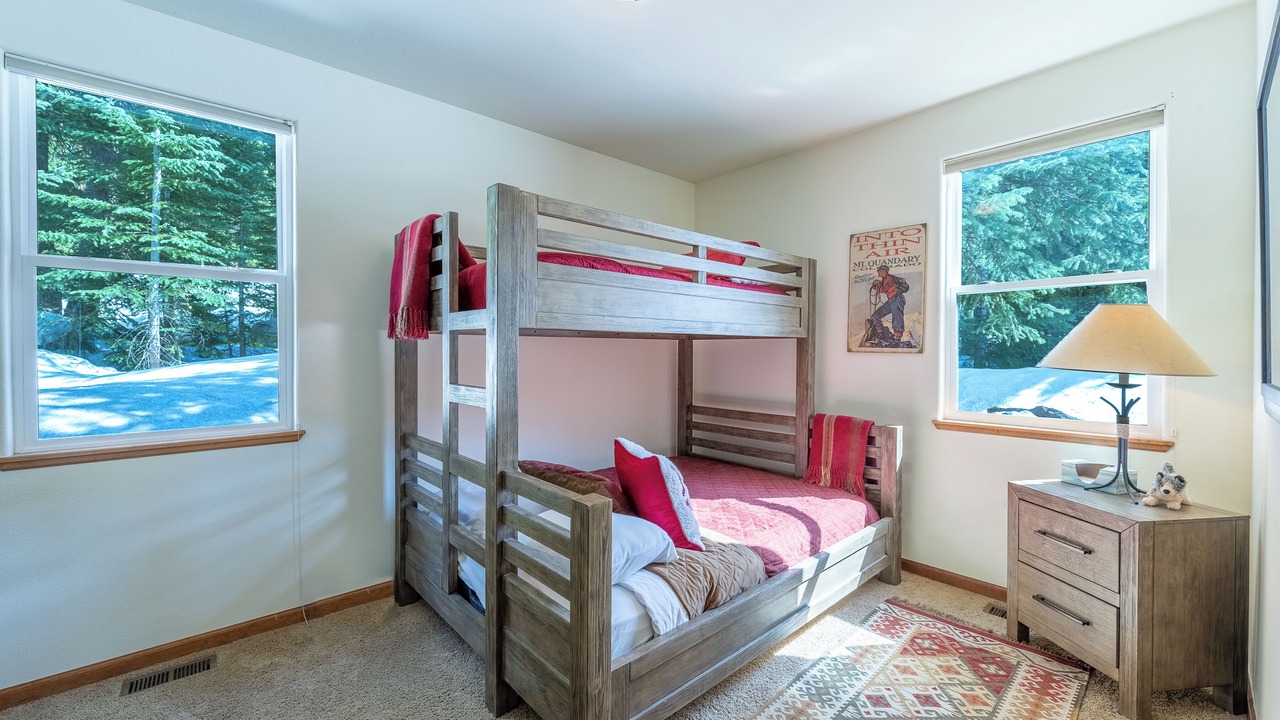 Photo of Bedroom in Blue River