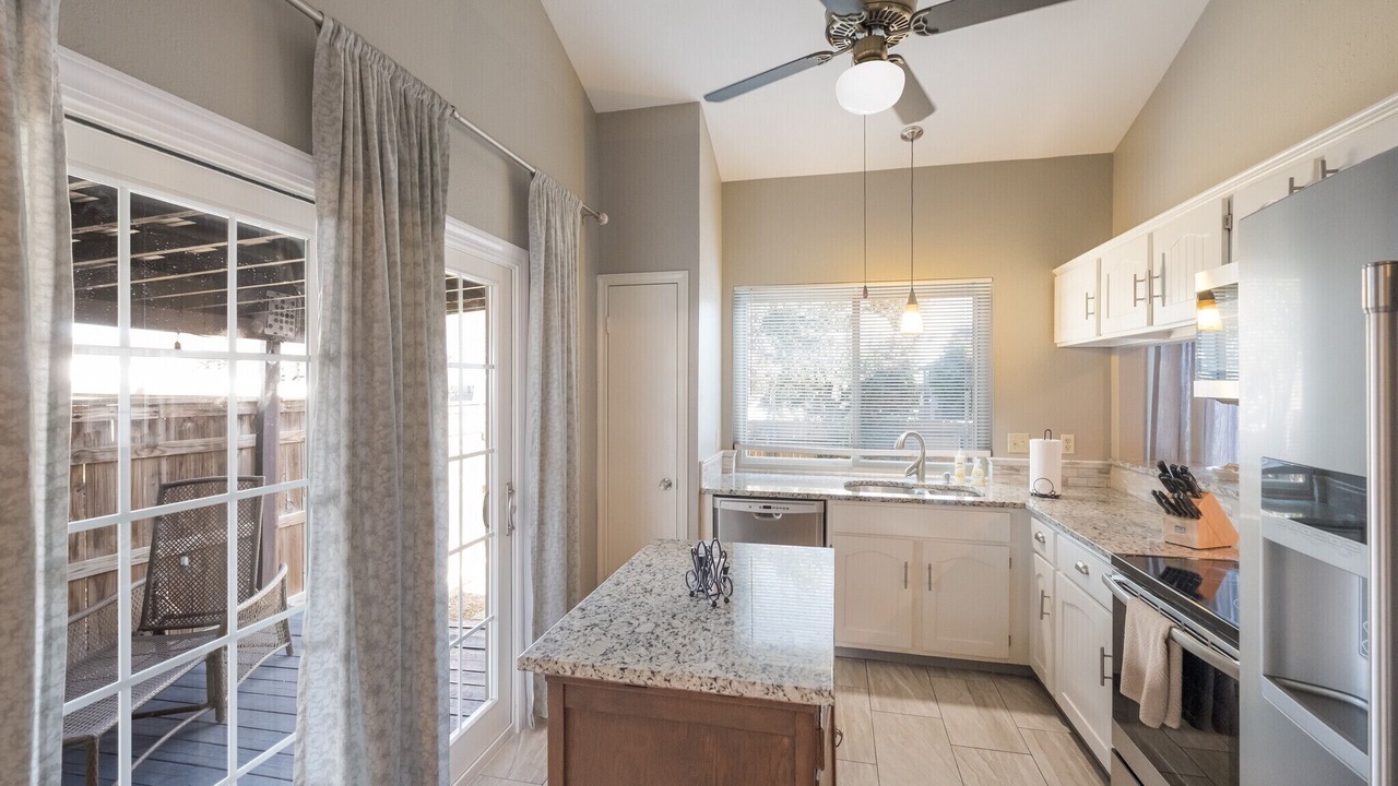 Photo of Kitchen in Medical Center District