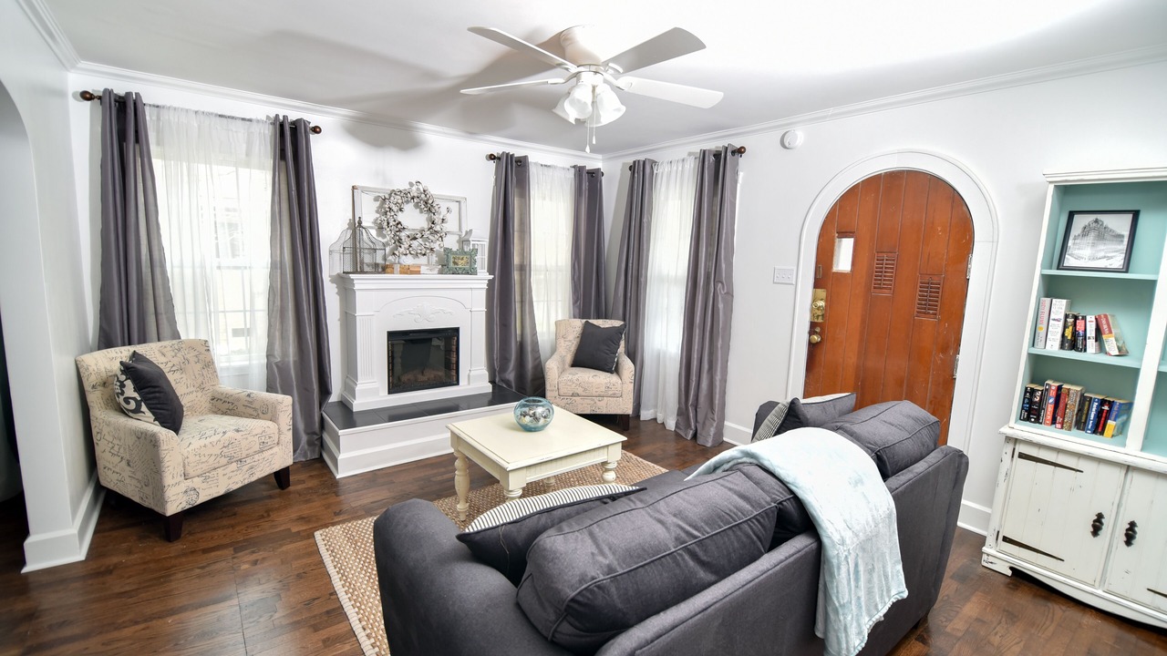 Photo of Livingroom in Hot Springs