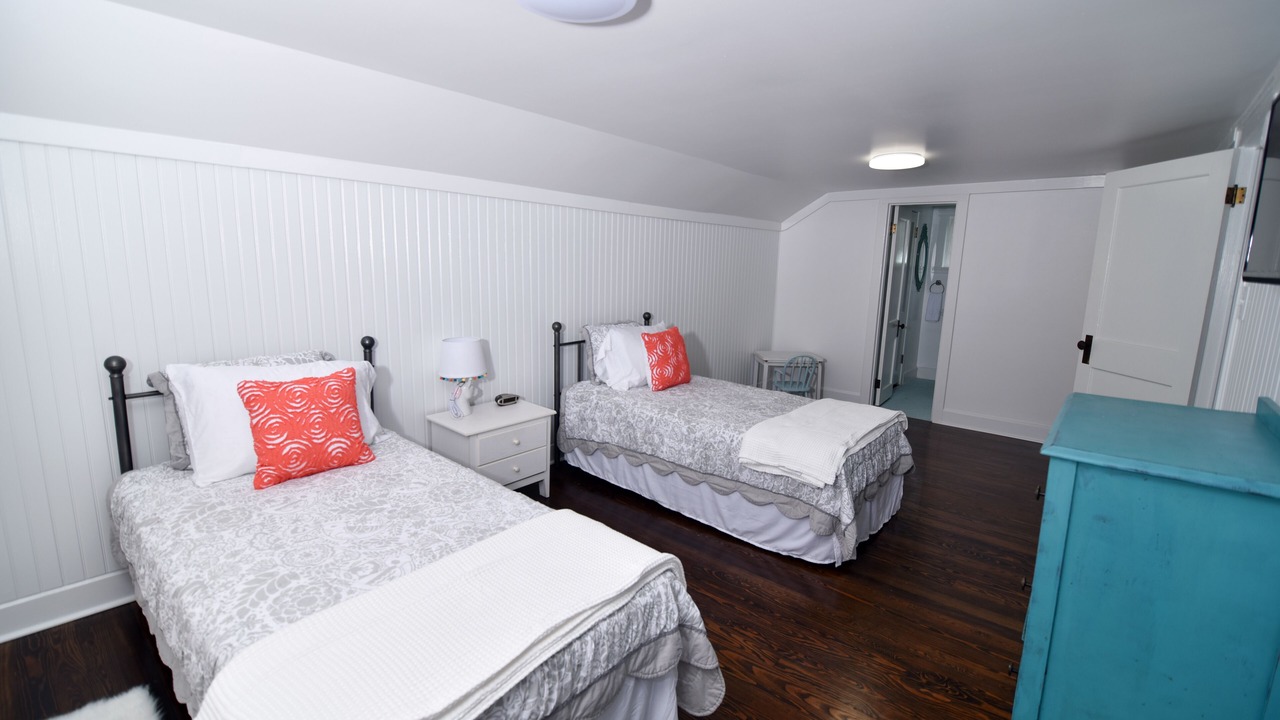 Photo of Bedroom in Hot Springs