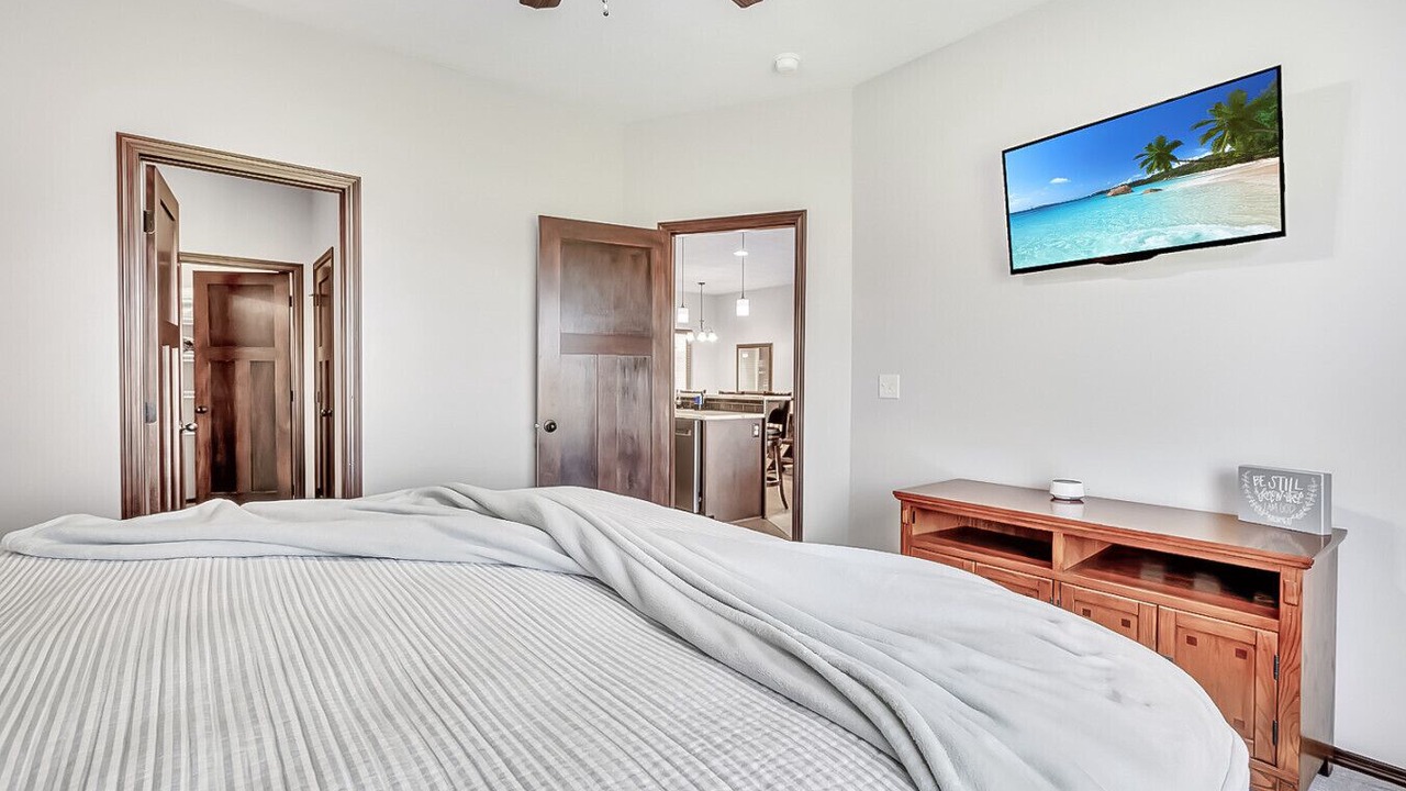 Photo of Bedroom in Spirit Lake