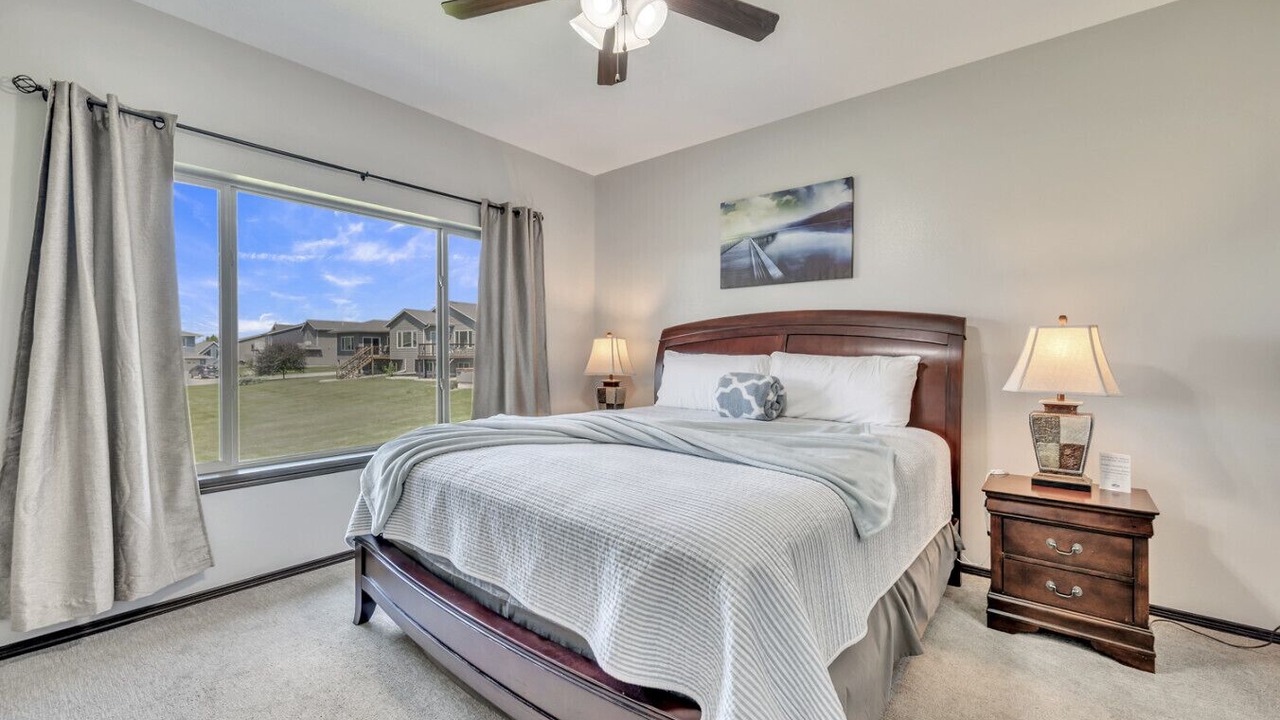 Photo of Bedroom in Spirit Lake