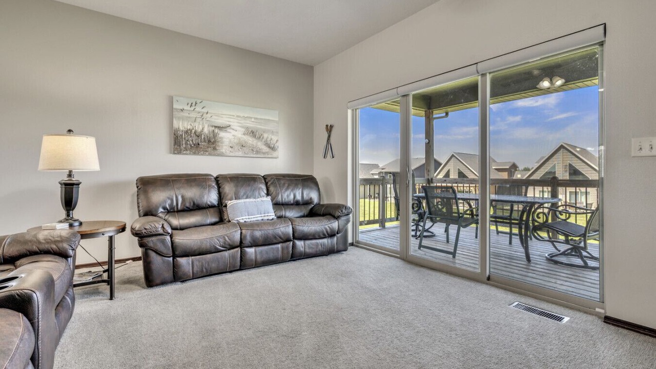 Photo of Livingroom in Spirit Lake