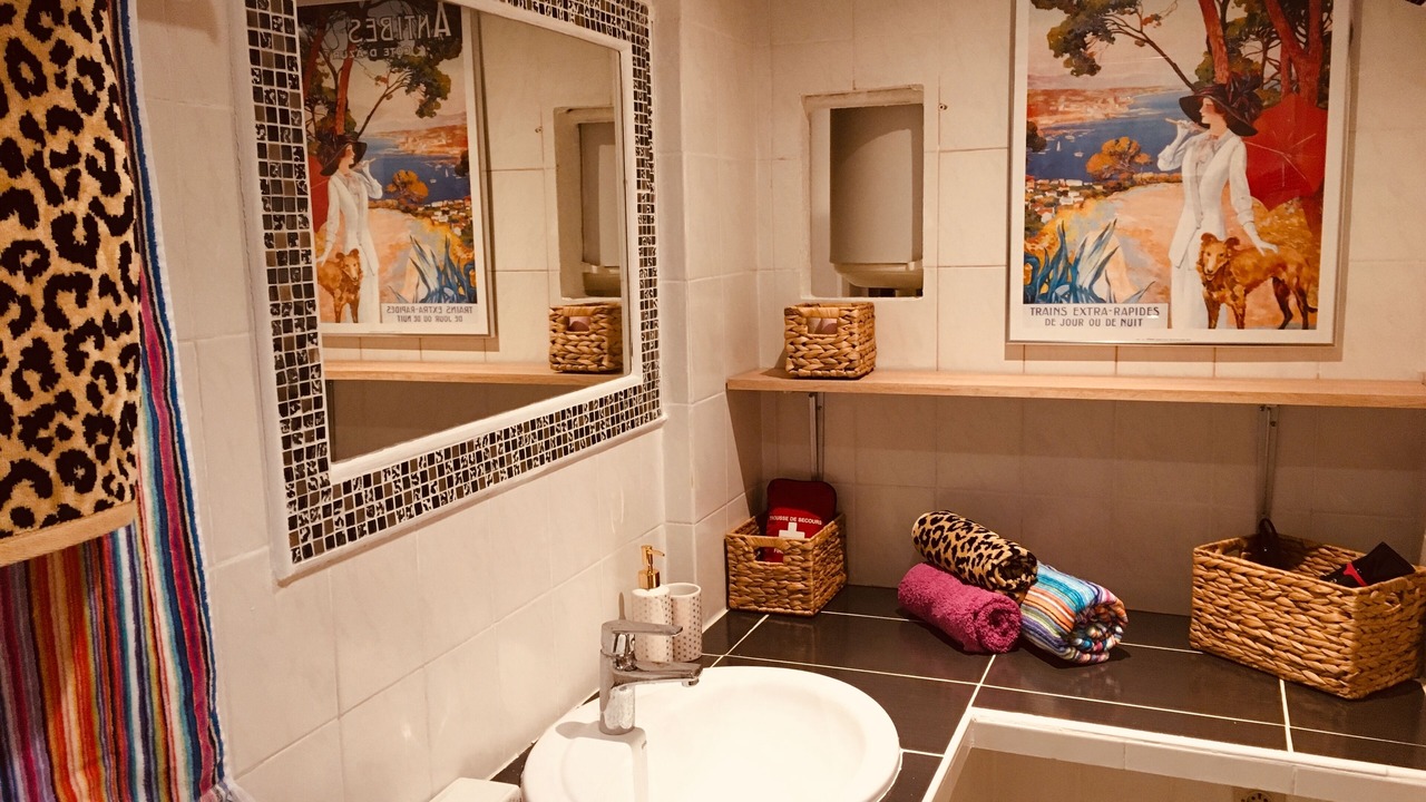 Photo of Bathroom in Antibes Old Town