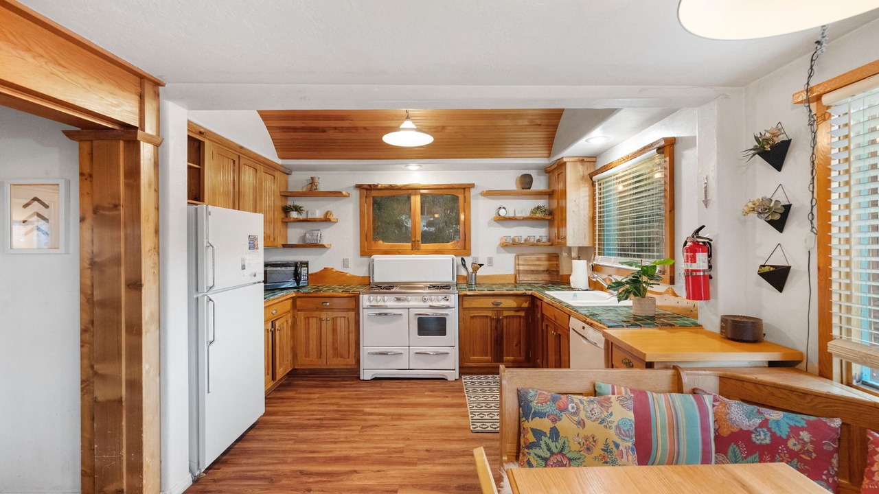 Photo of Kitchen in Idyllwild