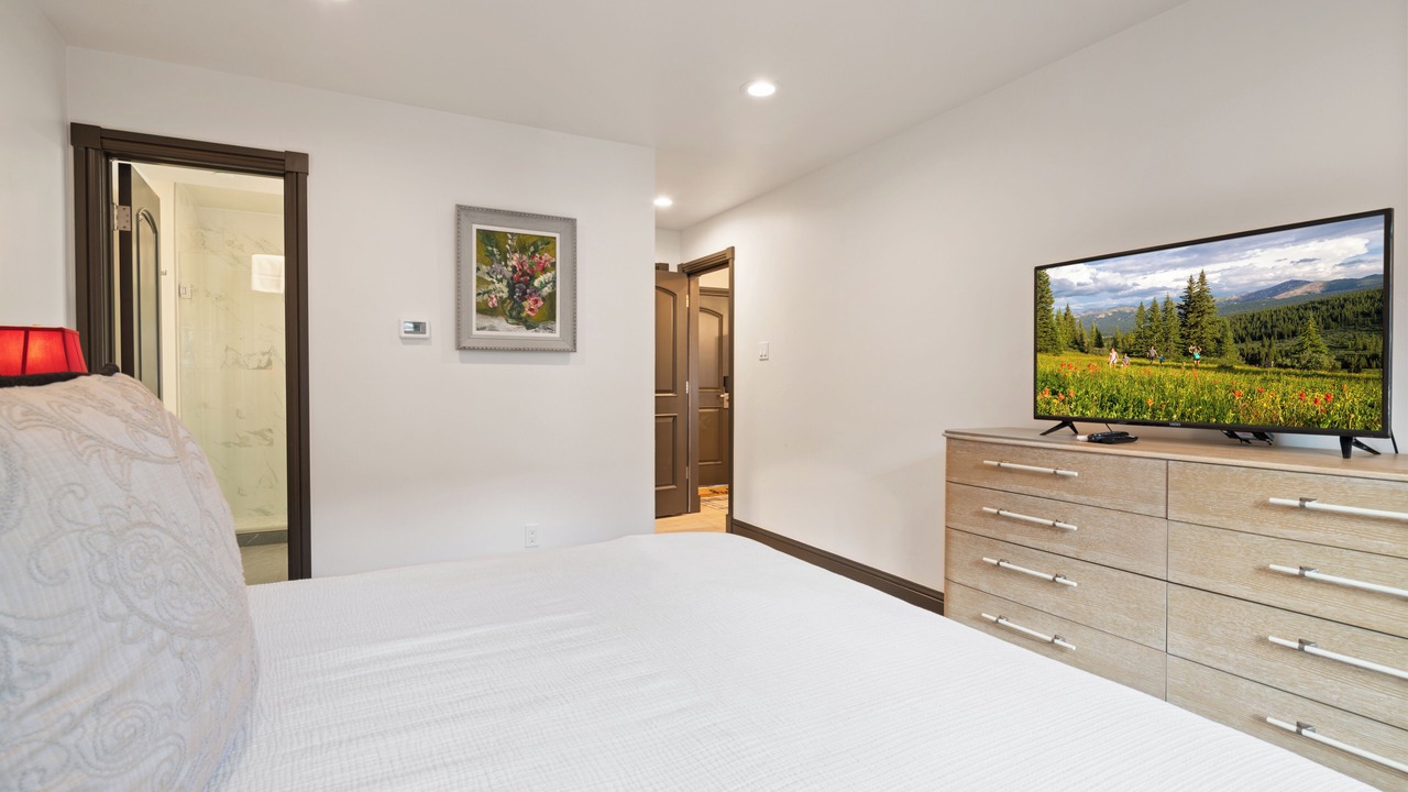 Photo of Bedroom in Vail