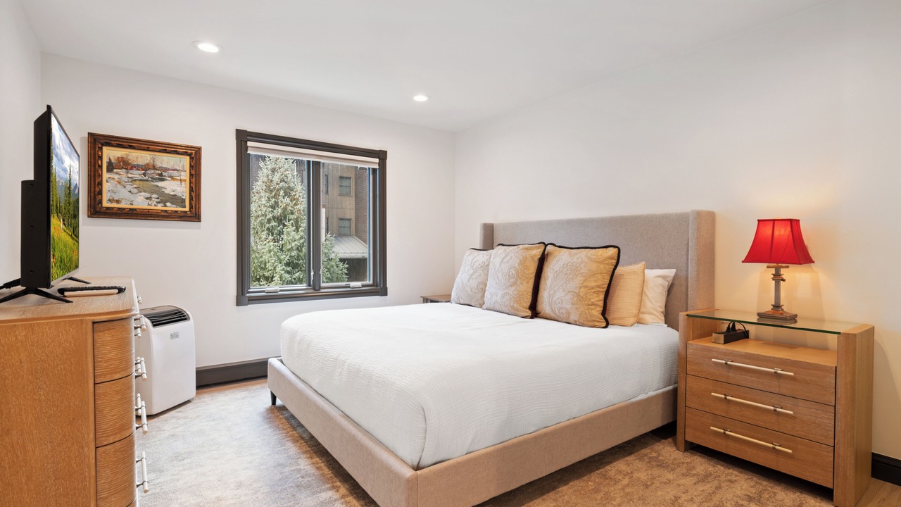 Photo of Bedroom in Vail