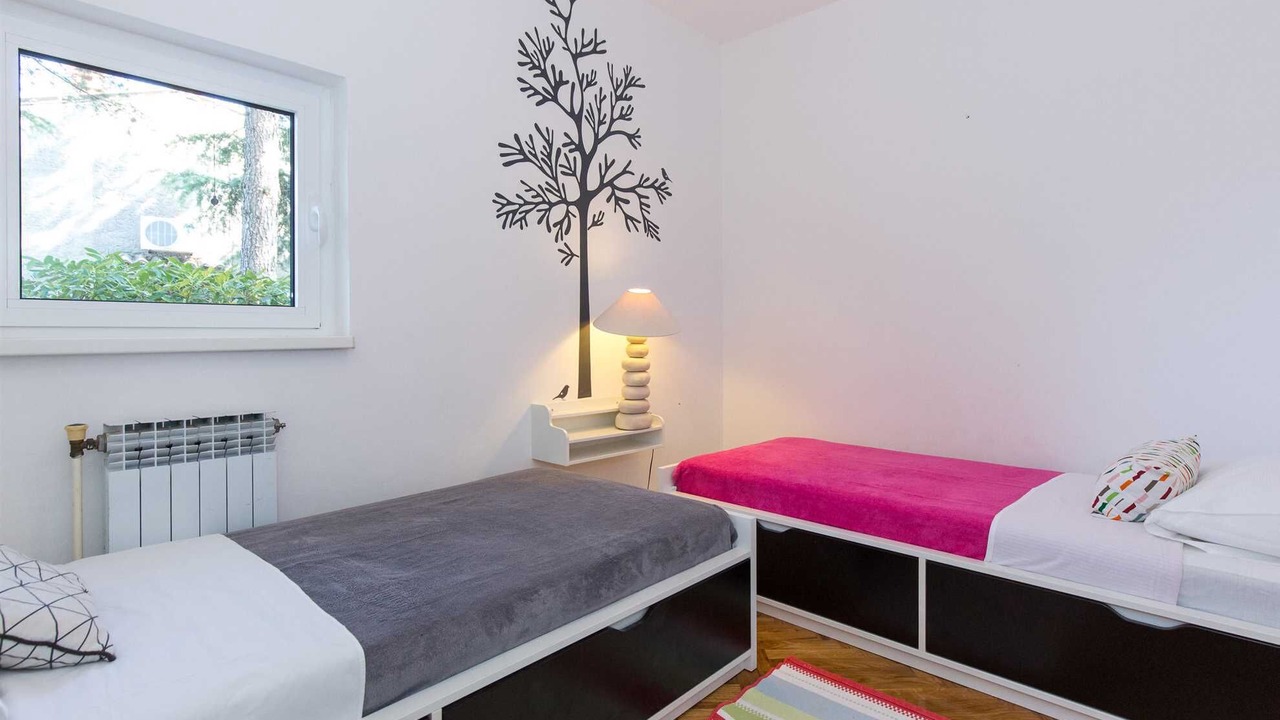 Photo of Bedroom in Vantacici