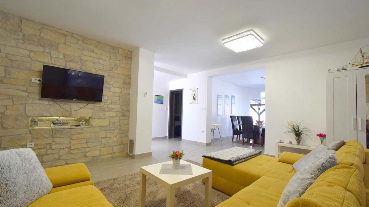 Photo of Livingroom in Vantacici
