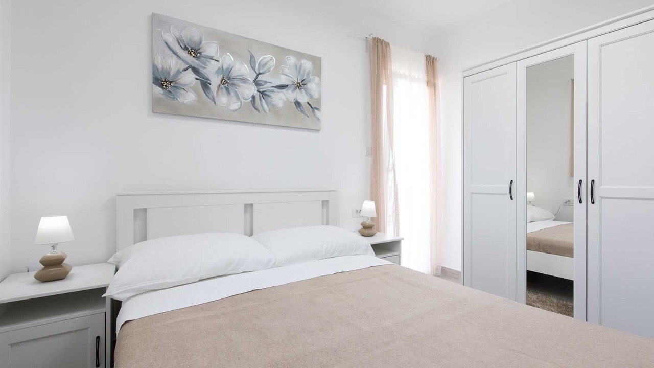 Photo of Bedroom in Vantacici