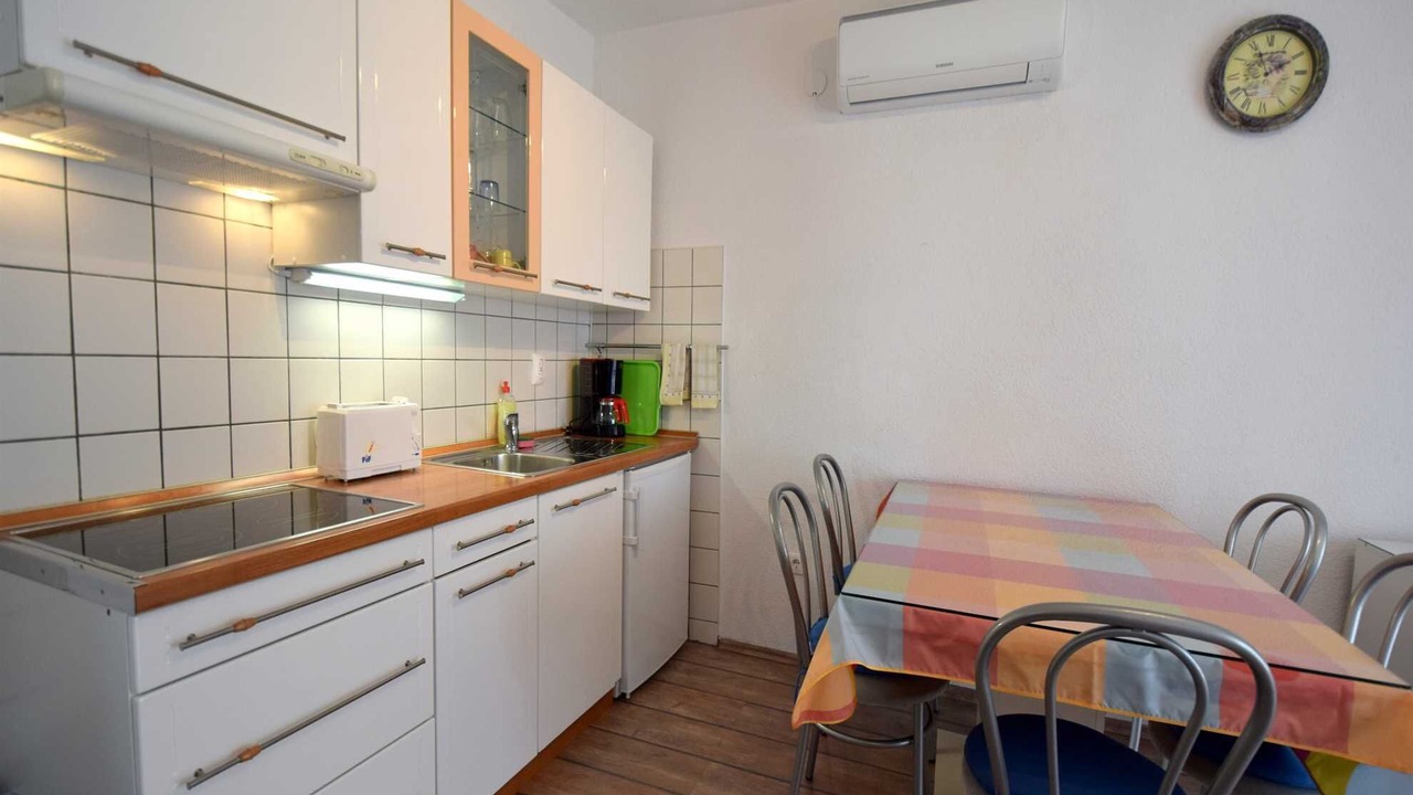 Photo of Kitchen in Milcetici