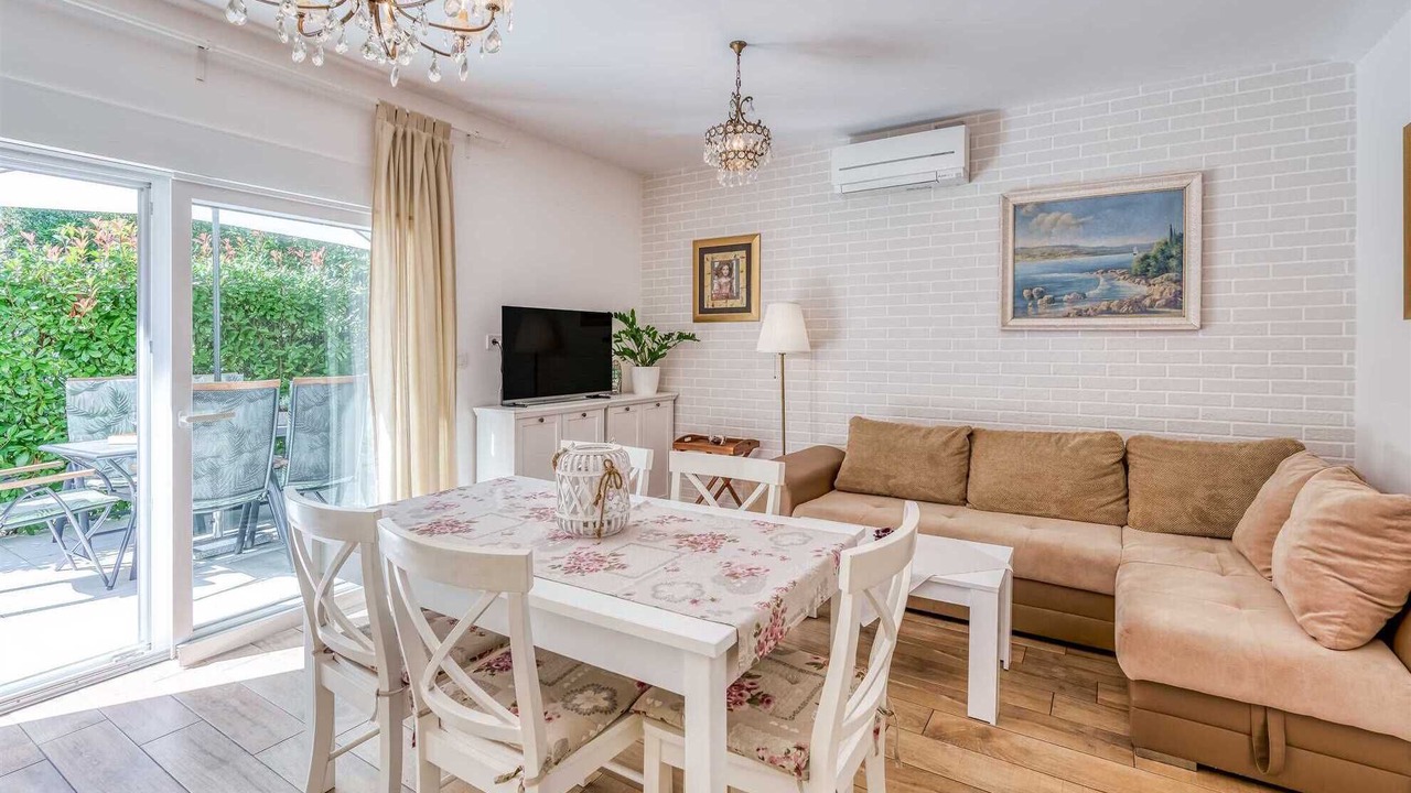 Photo of Livingroom in Malinska