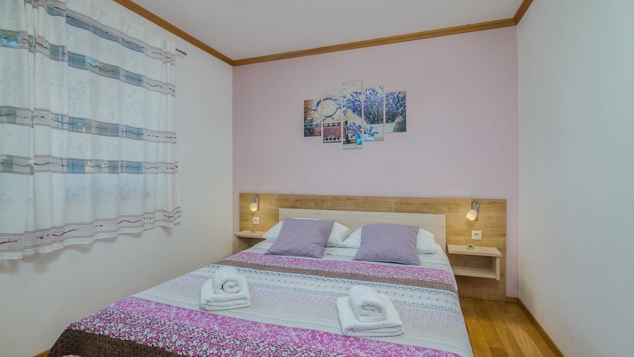 Photo of Bedroom in Porat