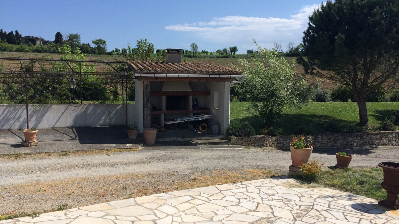 Photo of Patio Balcony in Saint-Martin-de-Villereglan