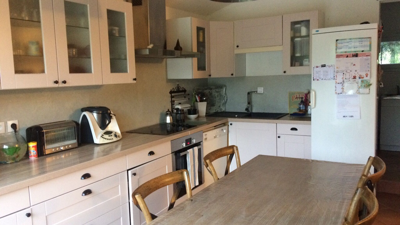 Photo of Kitchen in Saint-Martin-de-Villereglan