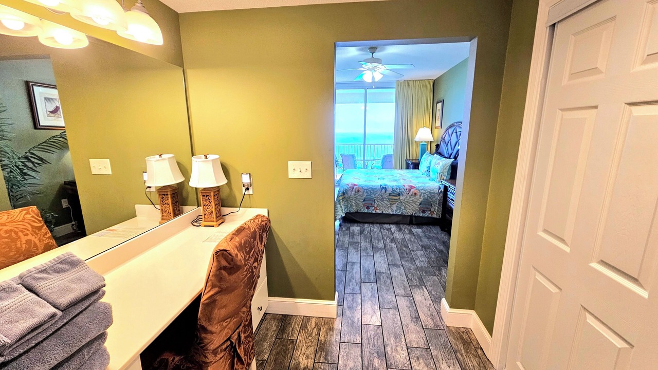 Photo of Bedroom in Long Beach