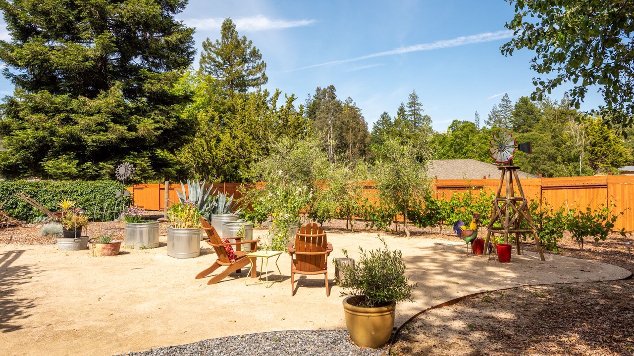 Photo of Outdoor in Freestone