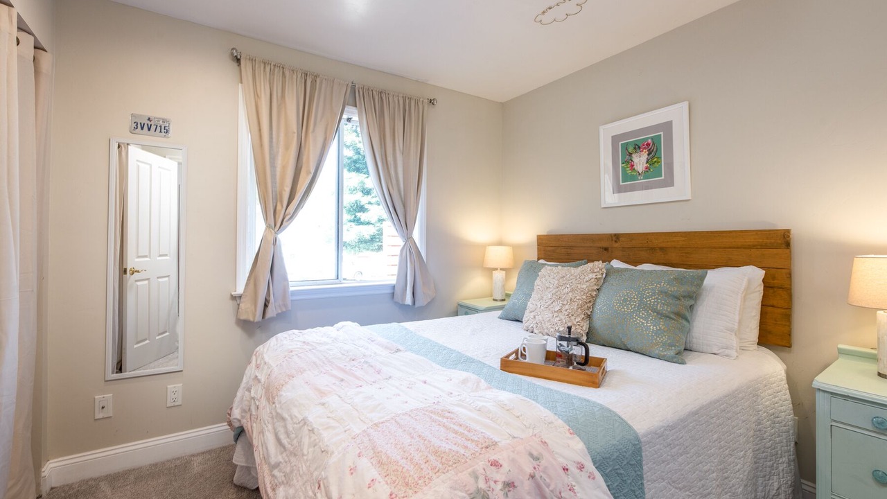 Photo of Bedroom in Freestone