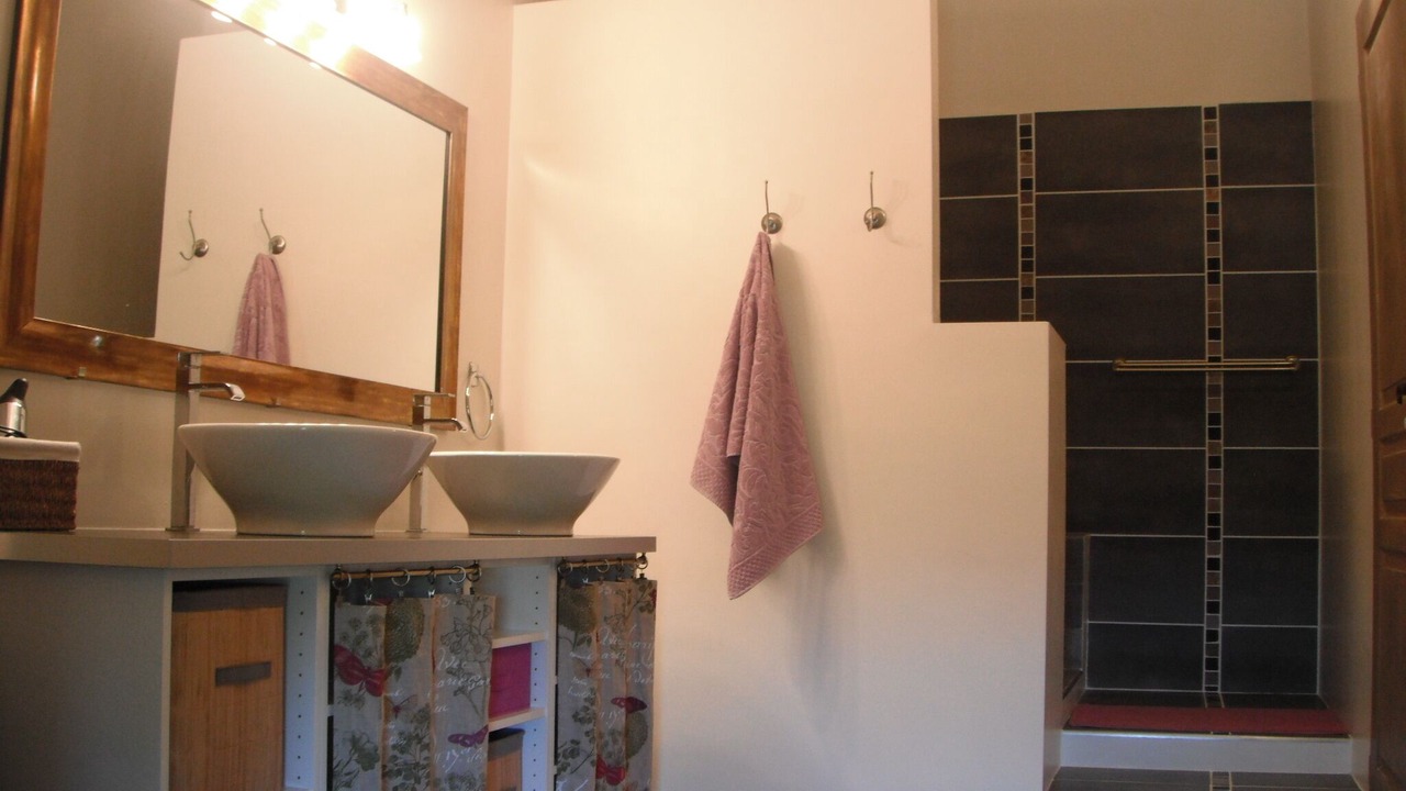 Photo of Bathroom in Les Vans