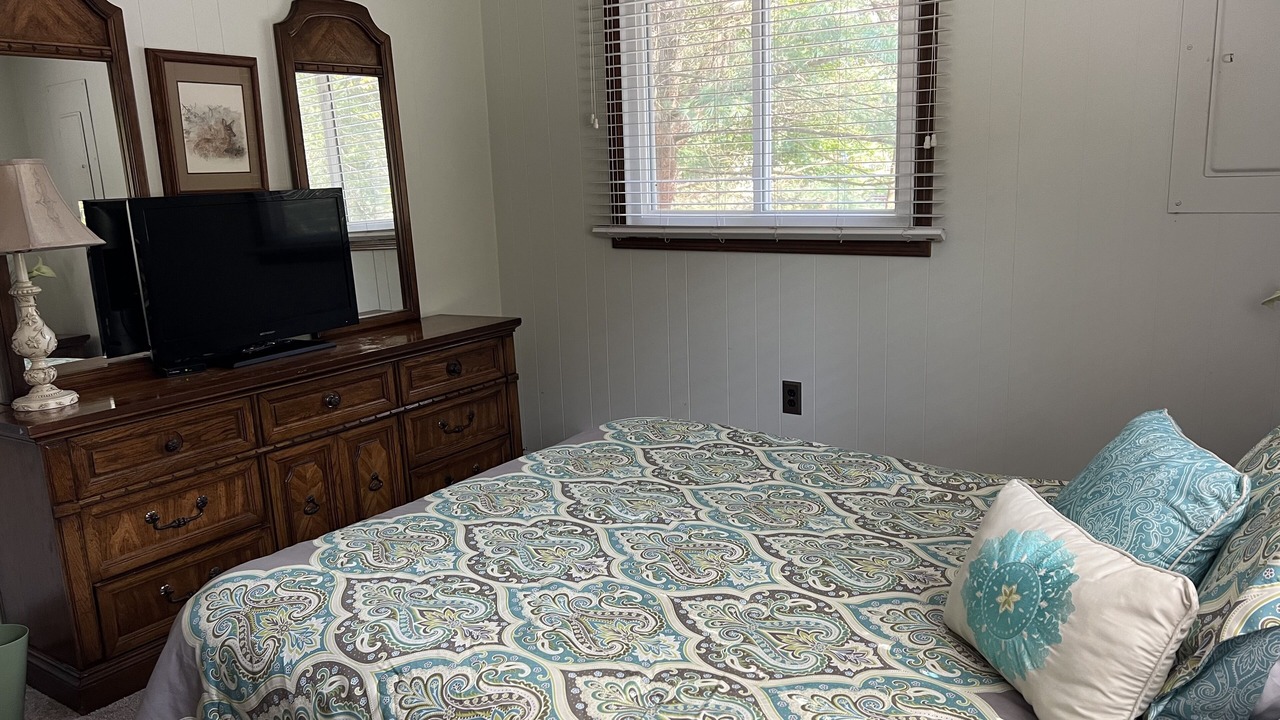 Photo of Bedroom in Pocono Lake