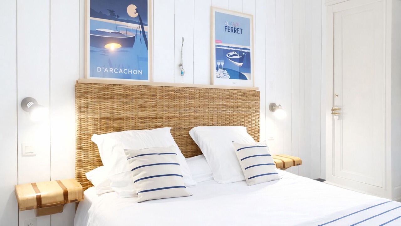 Photo of Bedroom in Lanton
