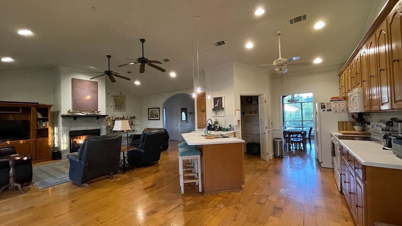 Photo of Others in Meridian