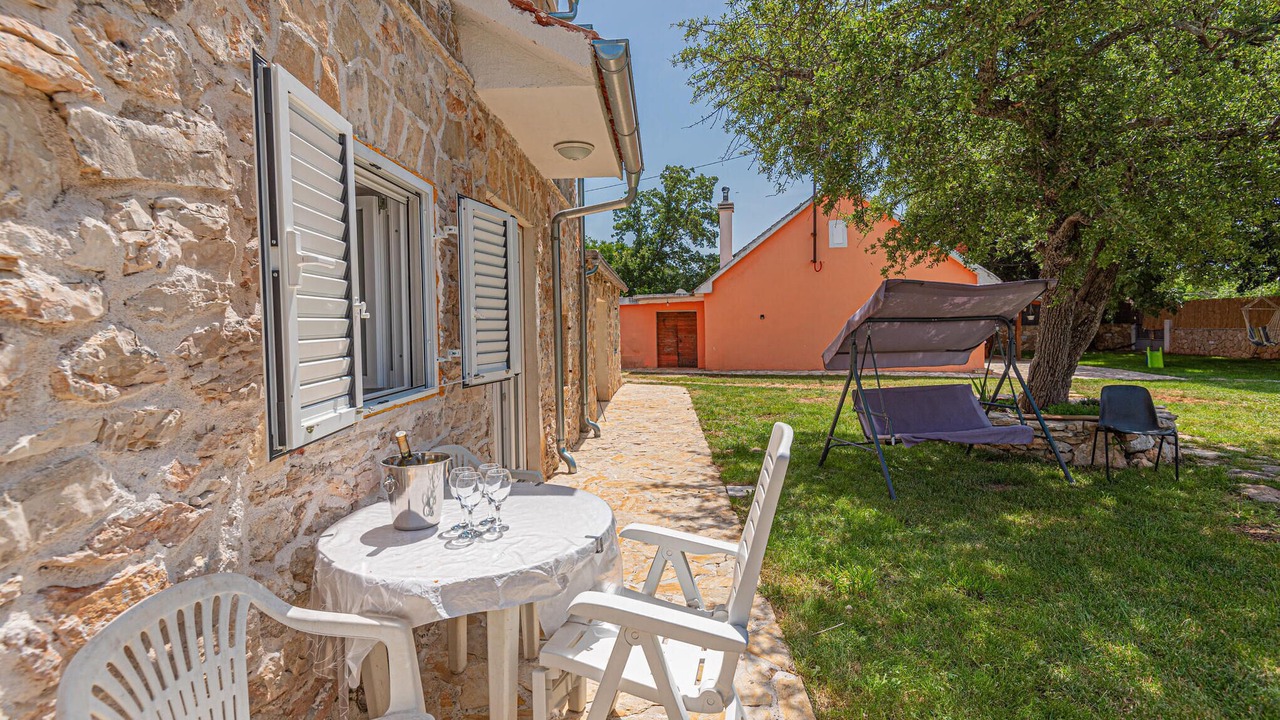 Photo of Outdoor in Drnis