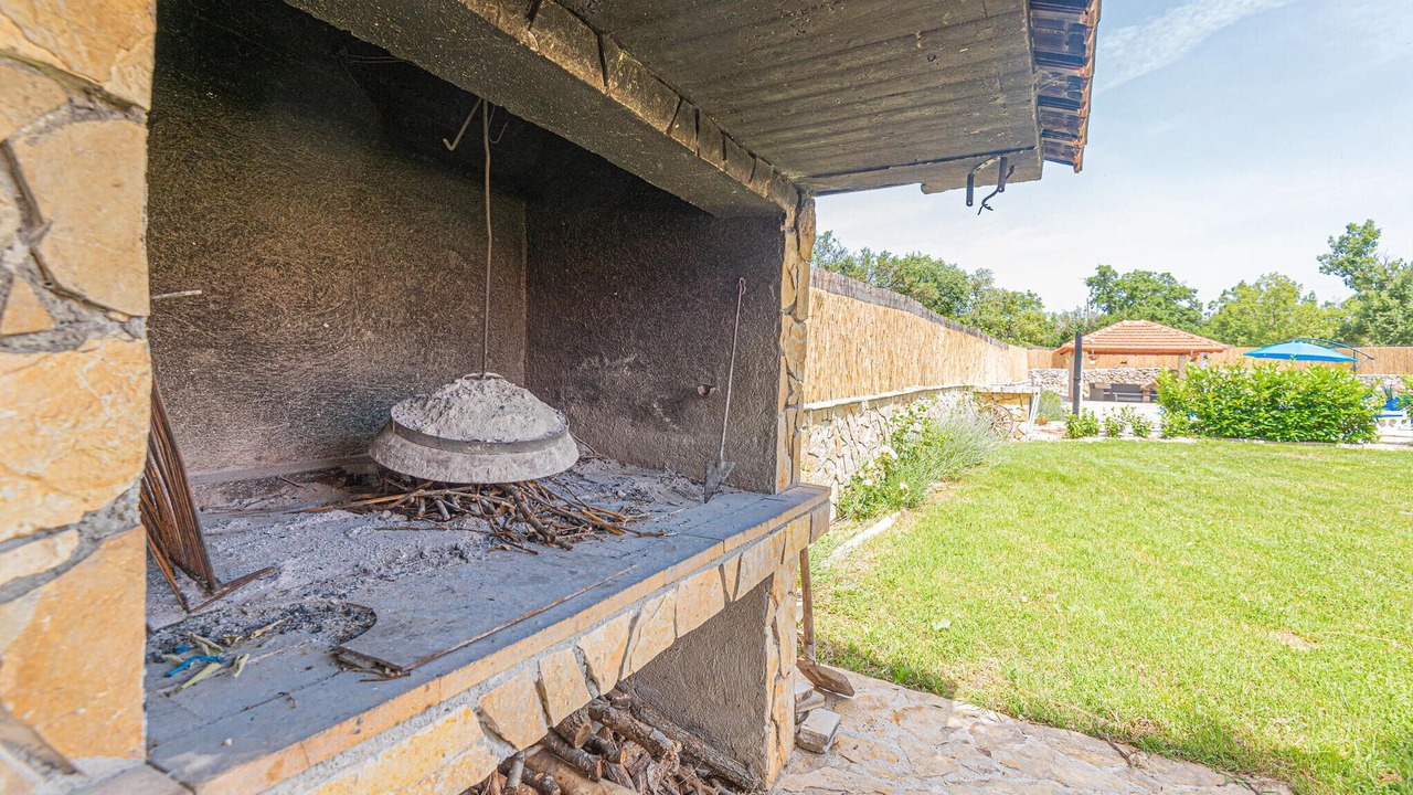 Photo of Outdoor in Drnis