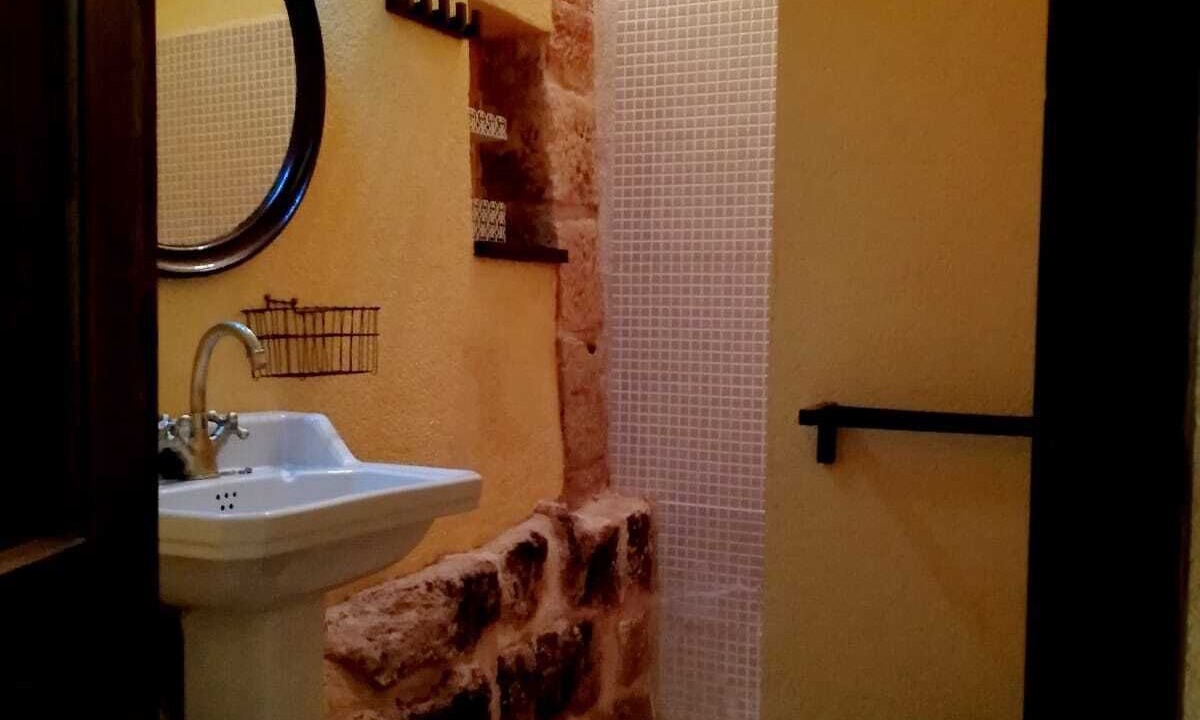 Photo of Bathroom in Valderrobres