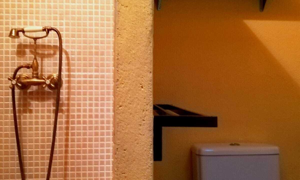 Photo of Bathroom in Valderrobres
