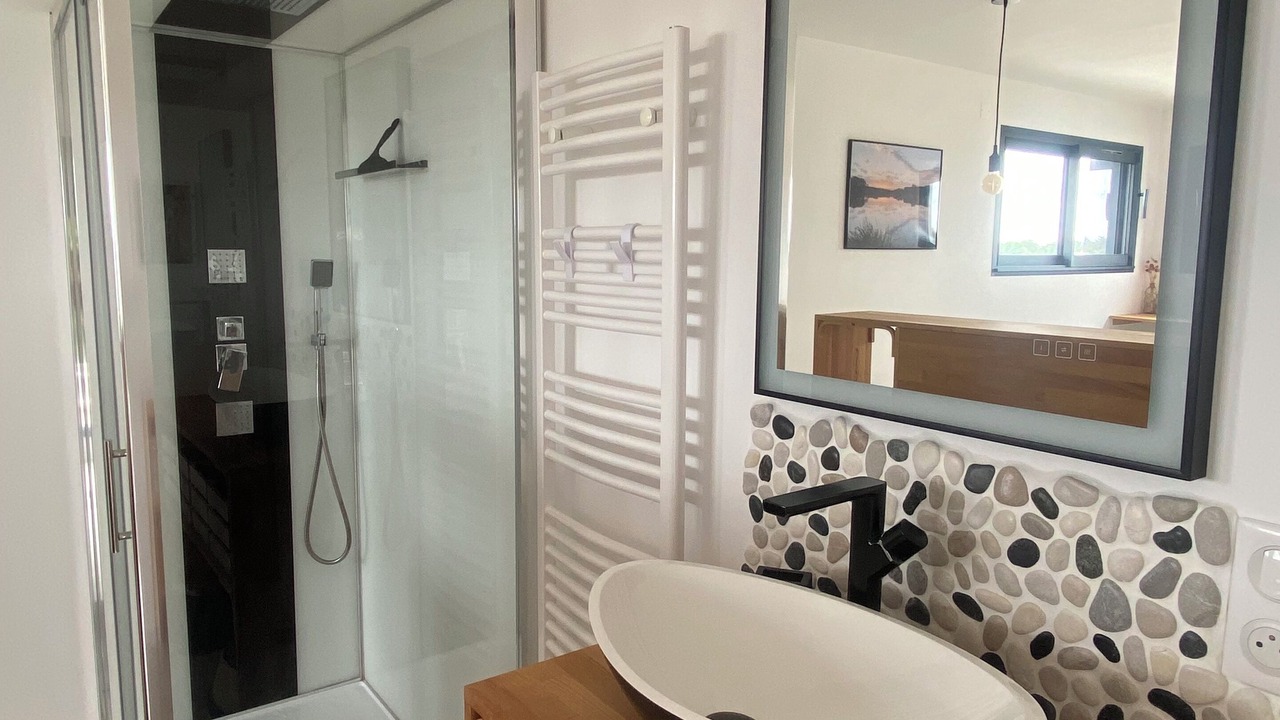 Photo of Bathroom in Saint-Gilles-Croix-de-Vie