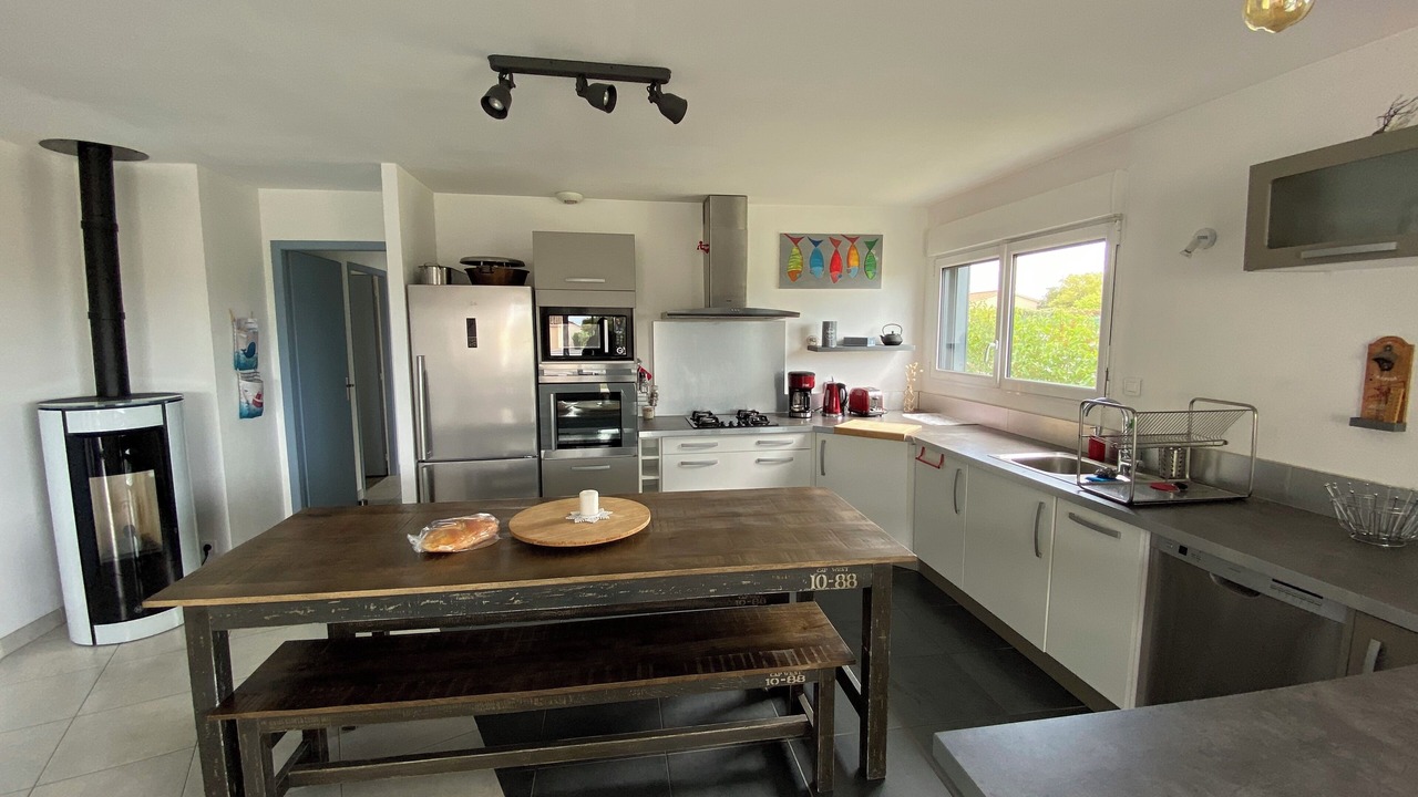Photo of Kitchen in Saint-Gilles-Croix-de-Vie