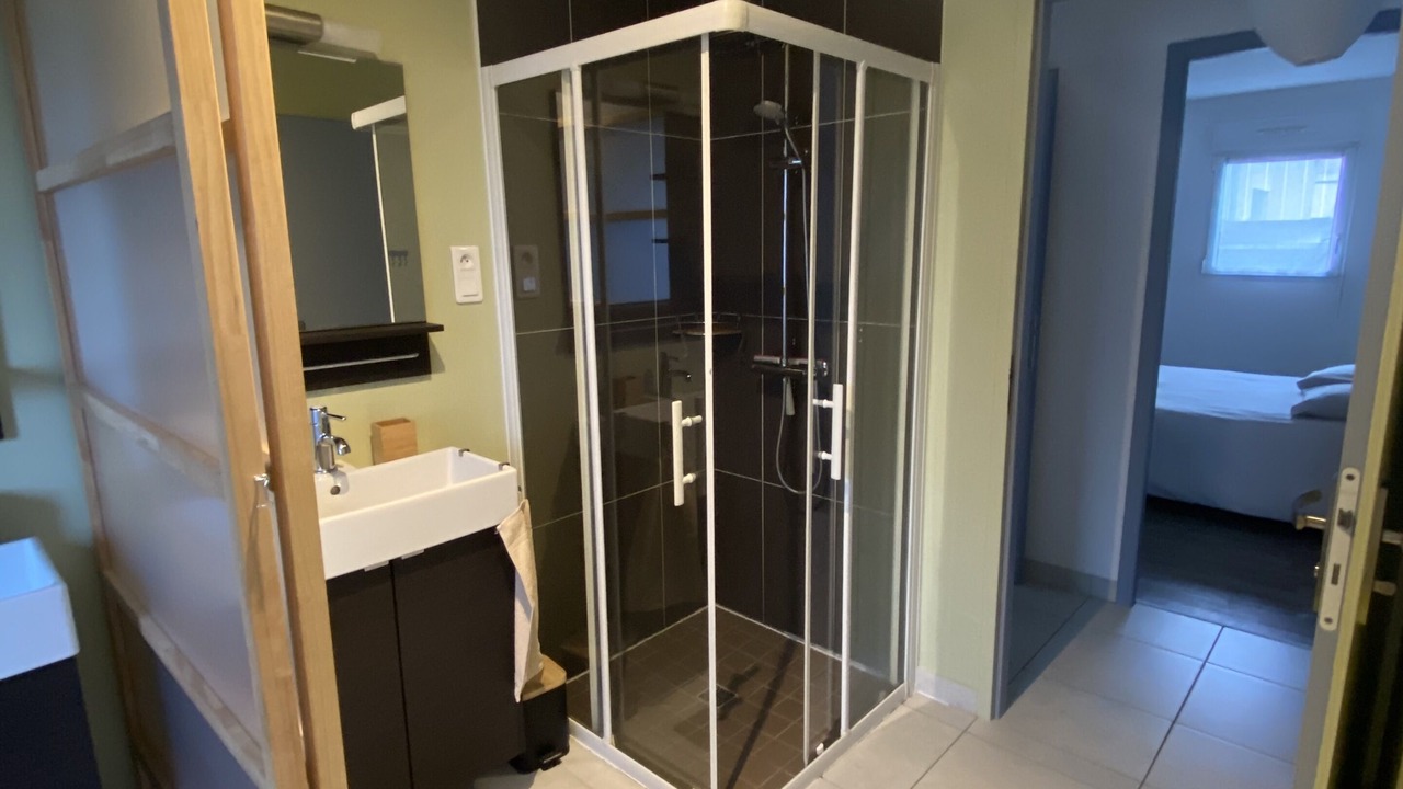 Photo of Bathroom in Saint-Gilles-Croix-de-Vie