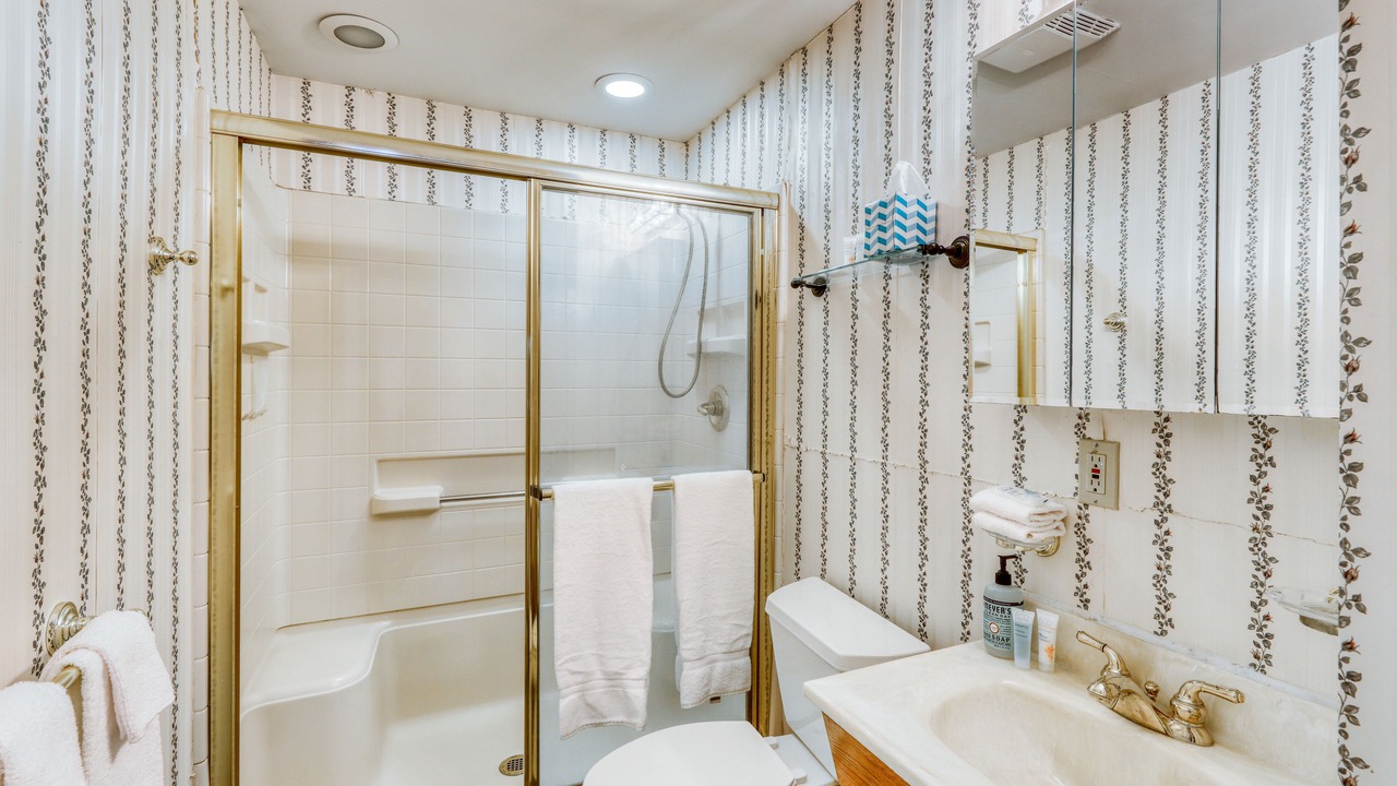 Photo of Bathroom in Brant Lake