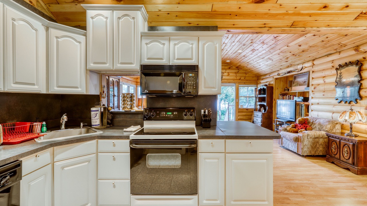 Photo of Kitchen in Brant Lake