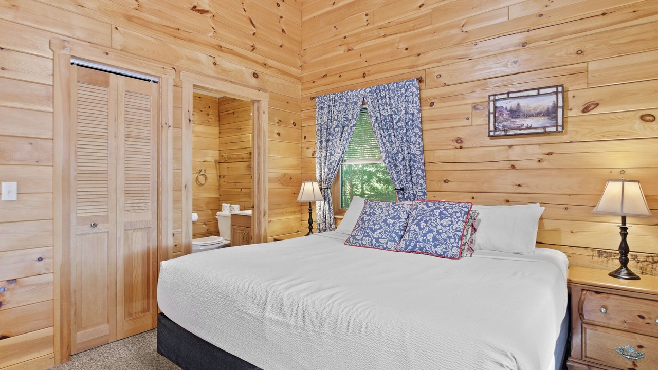 Photo of Bedroom in Chestertown