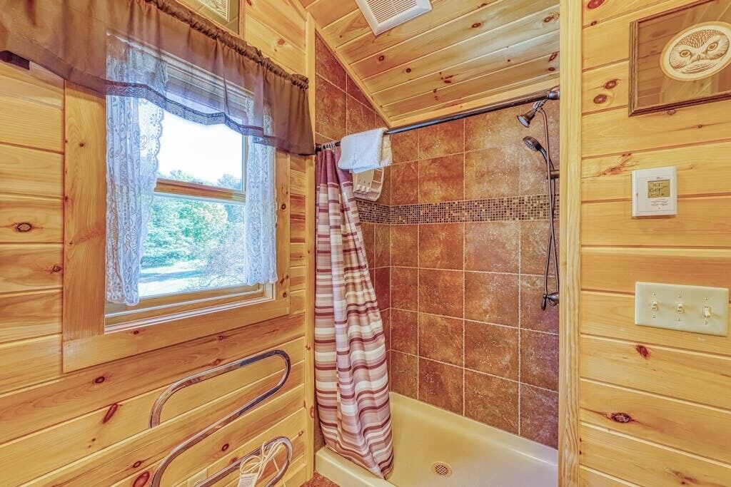 Photo of Bathroom in Brant Lake