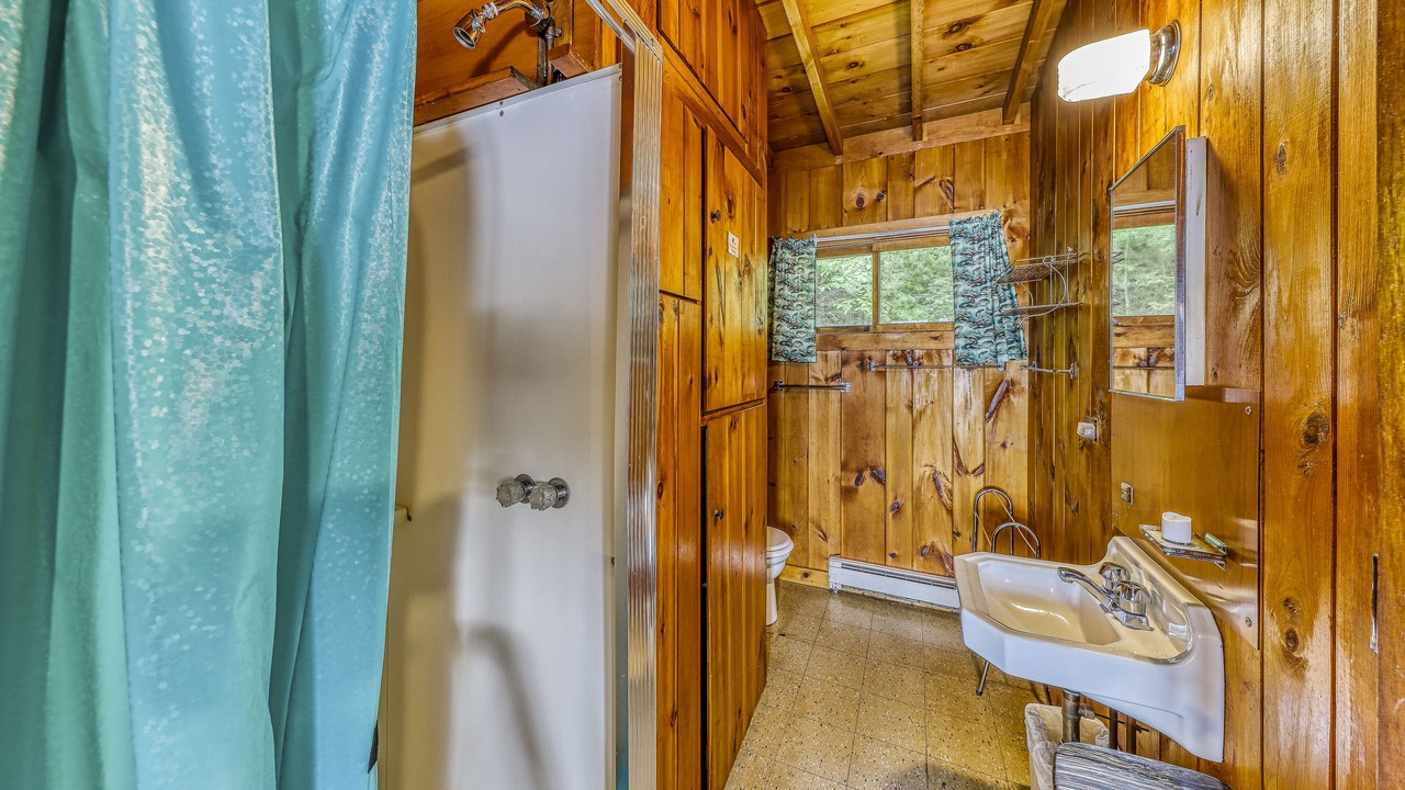 Photo of Bathroom in Chestertown