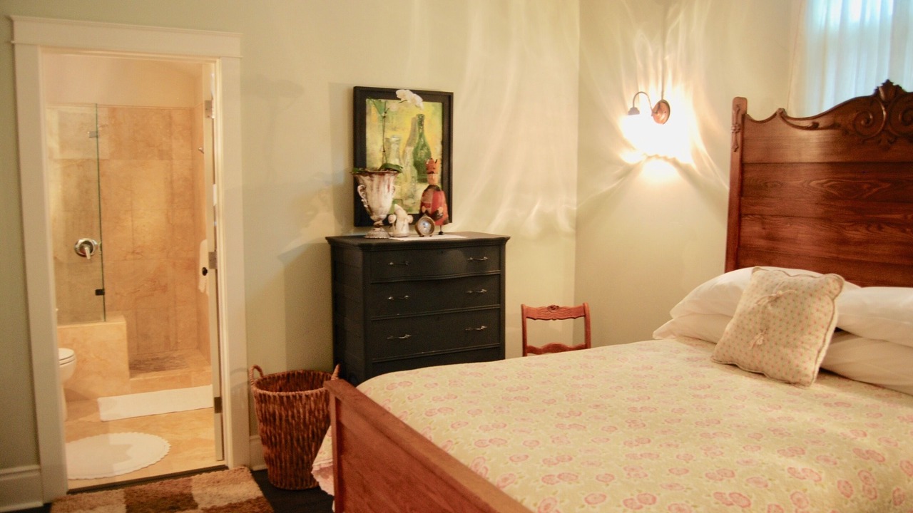 Photo of Bathroom in Grass Valley