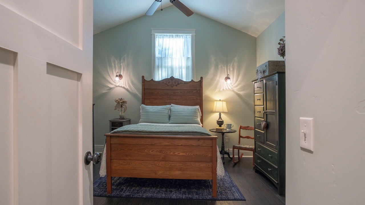 Photo of Bedroom in Grass Valley