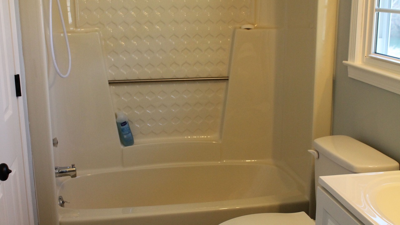 Photo of Bathroom in Indian Oaks