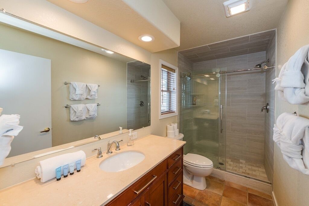 Photo of Bathroom in Silvercreek