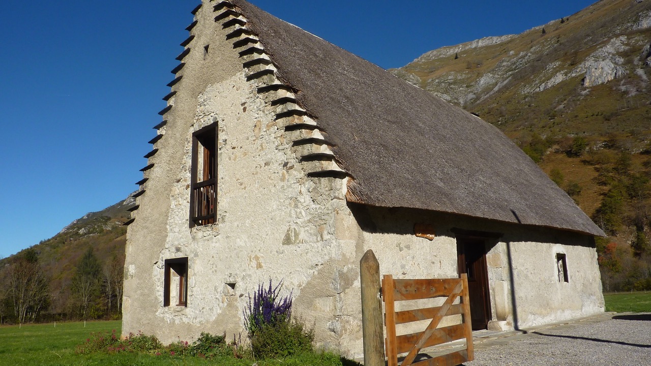 Photo of Outdoor in Campan